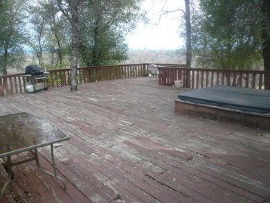 Deck/spa
