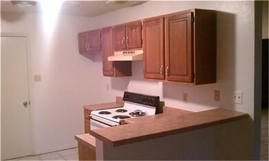 6314 Caneridge Dr, Houston, TX 77053 - photo 3