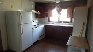 133 Camden Ave, Buckhannon, WV 26201 - photo 4