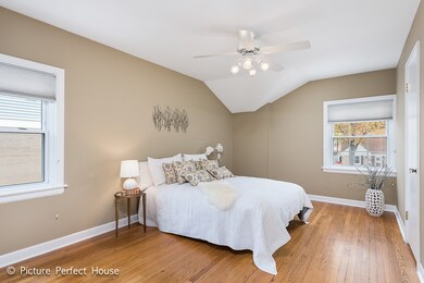 1426 Manchester Ave, Westchester, IL 60154 - photo 3