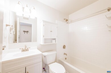 1242 Villa Ln unit F, Charlottesville, VA 22903 - photo 4