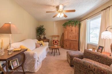 103 Market, Nixa, MO--5