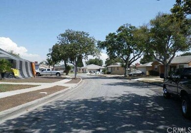 1210 W Piru St, Compton, CA 90222 - photo 4