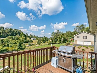 36 N Willow Brook Dr, Asheville, NC 28806 - photo 3