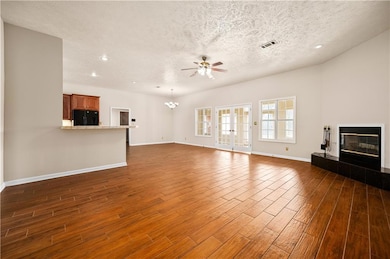 209 Sunshine Dr, Alexandria, LA 71303 - photo 2