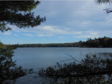 680 Brackett Rd, Sanbornville, NH 03872 - photo 3