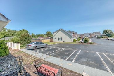 147 Rainbow Cir-3