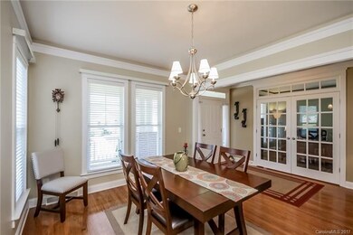 121 Fox Den Cir unit 56, Statesville, NC 28677 - photo 4