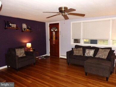 7252 Leh St, Coopersburg, PA 18036 - photo 7