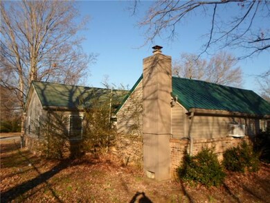 203 Alta Ave, Shelbyville, TN 37160 - photo 3