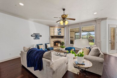 8616 Martin Dr, North Richland Hills, TX 76182 - photo 5