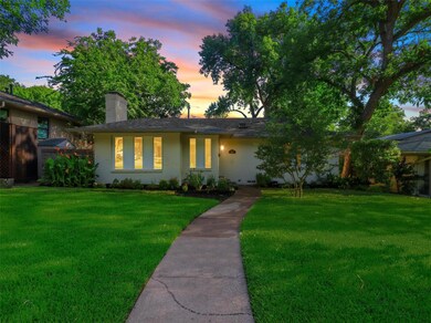 6869 Burwood Ln, Dallas, TX 75214 - photo 2