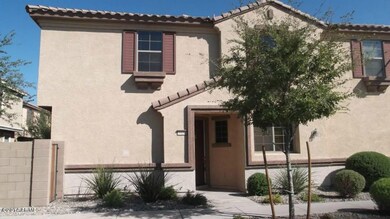 20121003153309430653000000-o[1]