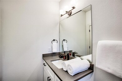 3402 Daphne St unit C, Houston, TX 77021 - photo 6