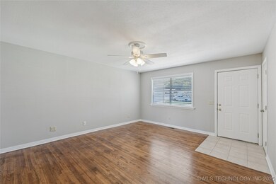 514 S 5th Place, Broken Arrow, OK 74012 - photo 4