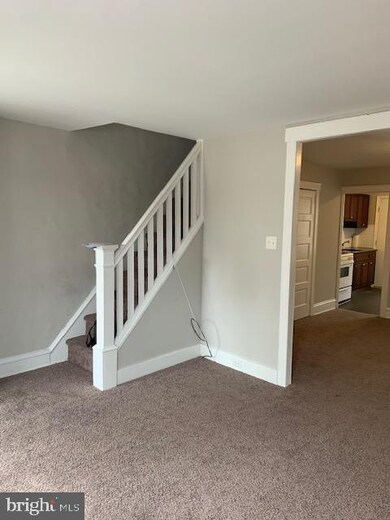 923 Lawrence Ave, Darby, PA 19023 - photo 7