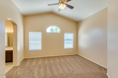 04 242 W Caroline Ln Master Bedroom