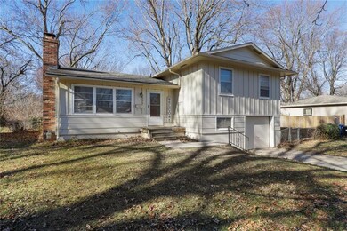Welcome to 106 SW Alderson Place!