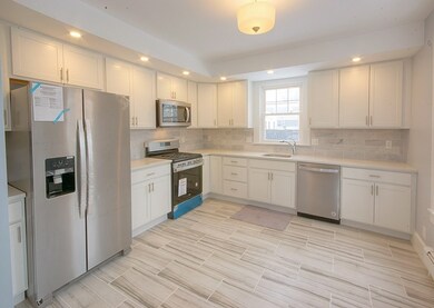 129 Pond St unit 129, Waltham, MA 02451 - photo 4