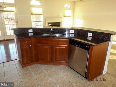 2219 Barnstable Dr, Upper Marlboro, MD 20774 - photo 4