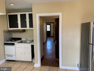 6201 Frederick Rd unit 2ND FLOOR, Catonsville, MD 21228 - photo 6