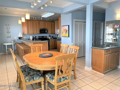 Kitchen (2)