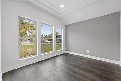 2625 Druid St, Houston, TX 77091 - photo 3