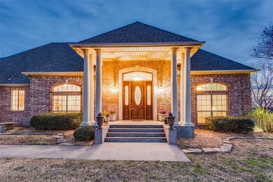 3108 Briarcliff Cir, Gainesville, TX 76240 - photo 2