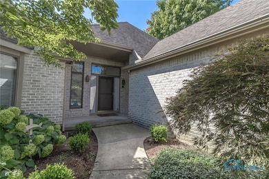 7345 Country Commons Ln, Sylvania, OH 43560 - photo 3