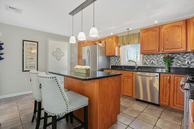 21 Fieldstone Way, Plymouth, MA 02360 - photo 5