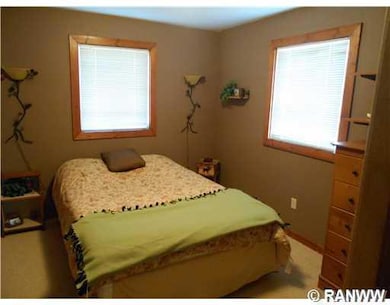 N5111 Edming Rd, Glen Flora, WI 54526 - photo 7