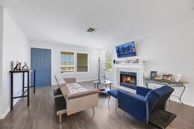 3450 Erva St unit 207, Las Vegas, NV 89117 - photo 4