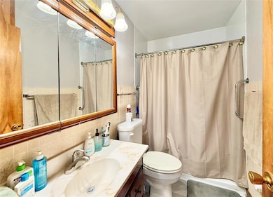 804 N Court St, Toledo, IA 52342 - photo 6