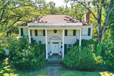 Frank Clark Designed Home