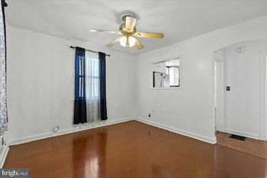 2109 Smith Ave, Halethorpe, MD 21227 - photo 5