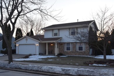 1920 Fieldcrest Ln, Waukesha, WI 53186 - photo 3