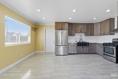 615 2nd St, Taft, CA 93268 - photo 5