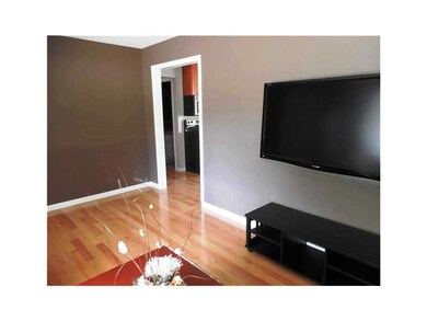 Living Room-L1.