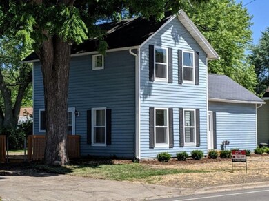 1043 N Hudson St SE, Lowell, MI 49331 - photo 4