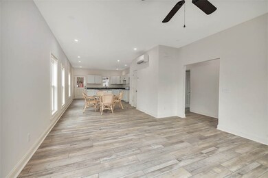 1011 Elbert St, Darien, GA 31305 - photo 6