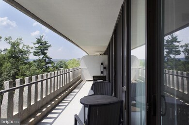 Watergate West Residences unit 511, Washington, DC 20037 - photo 5