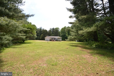 5426 Farmingdale Dr, Warrenton, VA 20187 - photo 3