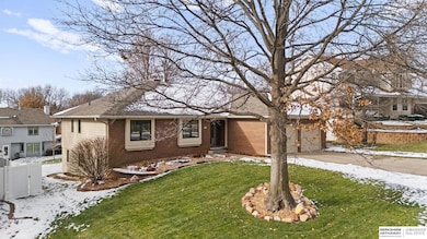 326 S 157th St, Omaha, NE 68118 - photo 4