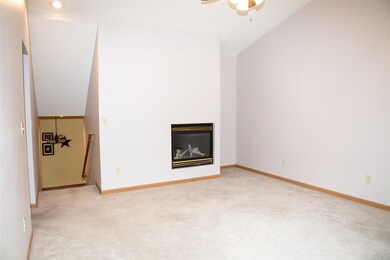 1514 Aspen Dr, Waterloo, IA 50701 - photo 5