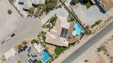 Bird's eye view of a pool area