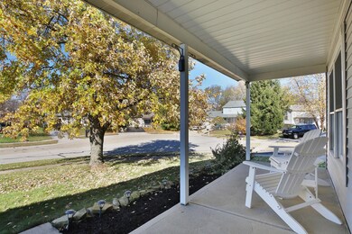 708 Wesfall Ct, Columbus, OH 43228 - photo 4