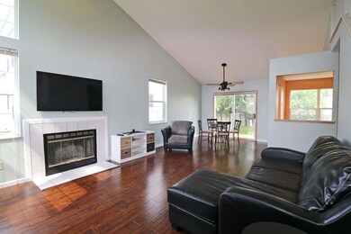 1280 Onslow Dr, Columbus, OH 43204 - photo 7