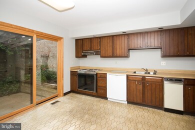 306 Kimrick Place, Lutherville Timonium, MD 21093 - photo 4