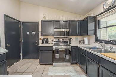 38th_Ave_24660_Mattawan_49071-5