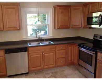 15 Carpenter Ct, West Warwick, RI 02893 - photo 7